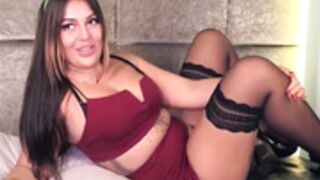 Alyssa Jay Christmas Eve Buzz