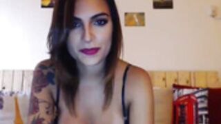 Nicky_hot (1)