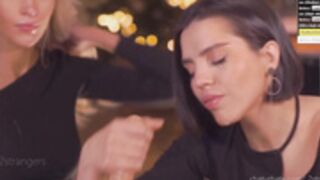 _2strangers- Olivia and Zoe sucking a dildo 6 Jan 2023