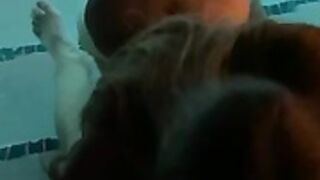Khlo_x / Khloe Knowles Pool BJ & Fuck