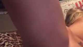 Ex-Girlfriend Solo Finger