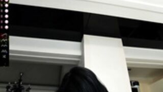 xkaralevax changing outfit