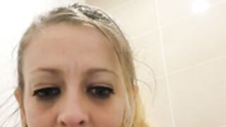 BlondSexxxy CAM4 2022-12-18