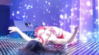 Bhabi Hot Dance