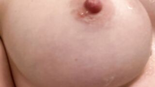 ellie james eats cum clip