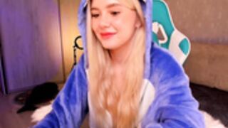 cassy_meow 7