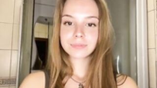 MaddyHorne 14
