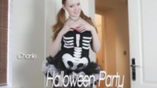 Kloe Kane / Charlie - Halloween Strip