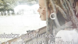 Anuskatzz - public festival fuck