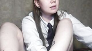 GoodMorningKitten feetshow