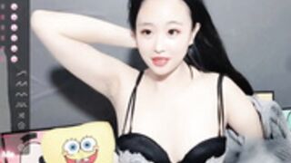 A-mei topless 2023-01-11