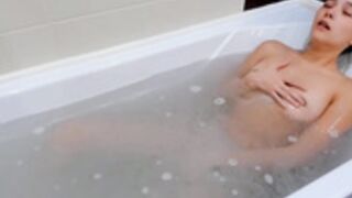 AmandaMedrano - 230118 - Ticket Show