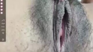 helenebird pussy play 11jan2023