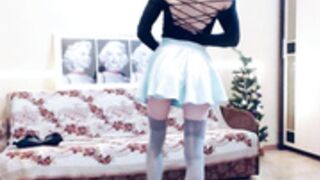 Fiona Flaunts tall babe e-gil