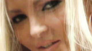 Belle ragazze al casting Praga by Leo Salemi 003