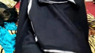 Malayali-pennu Boobs tease