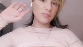 Vanessafrenc CAM4 2023-01-17