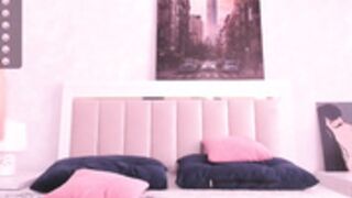 Hot Russian dormoondo masturbating