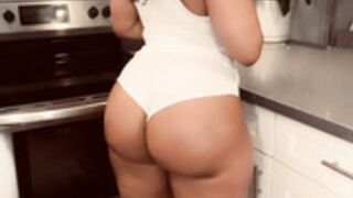 MaliahMichel kitchen