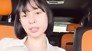 Veronica perasso masturbation in car