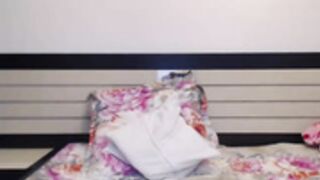 Nicollecherry19 Singing