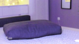 Aria's Spread pussy Cat comes, gets shy and fights it