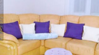 im_jasmine  2023-01-23 gets physical with her audience