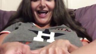 Ava Addams pussy fucking with toy and fingering.