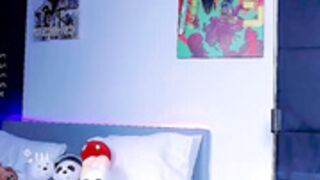 madnessalise @16:06 Squirts like a LOT. Horse piss