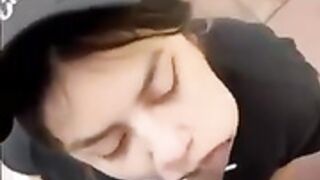 Daisyy.x sucking bbc