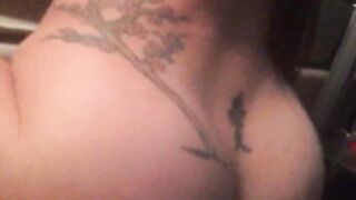 Milf twerking