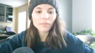 Le_Lea preggo tits and beautiful face
