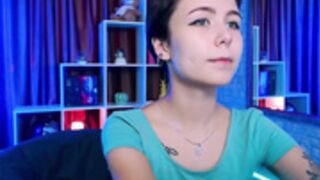 sonya 32