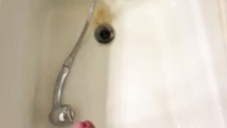 Cumming Before the shower