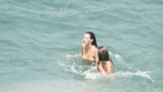 Beach Voyeur 48