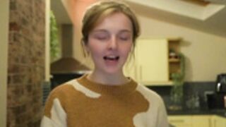 Lucydelovely - Cam Show #1