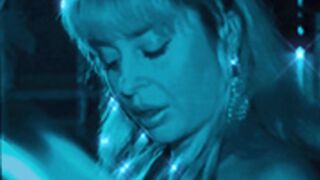 MANYA Video Clip estratto dal film "SEX MANYA SHOW"