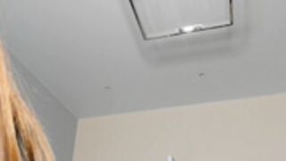 coy_amina__pussy_flash_2023-01-31_18-47-23_650
