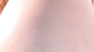 Annaliese_Bach shows her sweet pussy