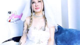 Bride Dillaya010 fulfills her marital duty to clients