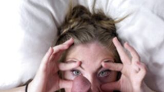 zoeneli wants cum in eye