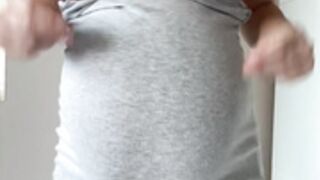 pregnant aussie blonde