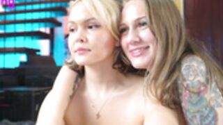 jeunes lesbiennes salopes