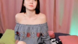 lorisheltons Skirt off