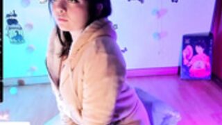 sammysammy_ sucking a dildo and naked