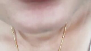 Hot_indianRadha boobs Lips and Sexy Navel show