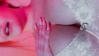Nikki Eliot Onlyfans Clips