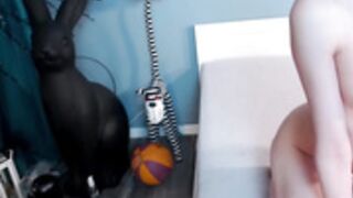 careful_i_bite_2023-02-04_15-45-28_162 - 7of7