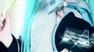 Hatsune miku cosplay