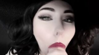 Bishoujomom Lady Dimitrescu Sucks Dildo